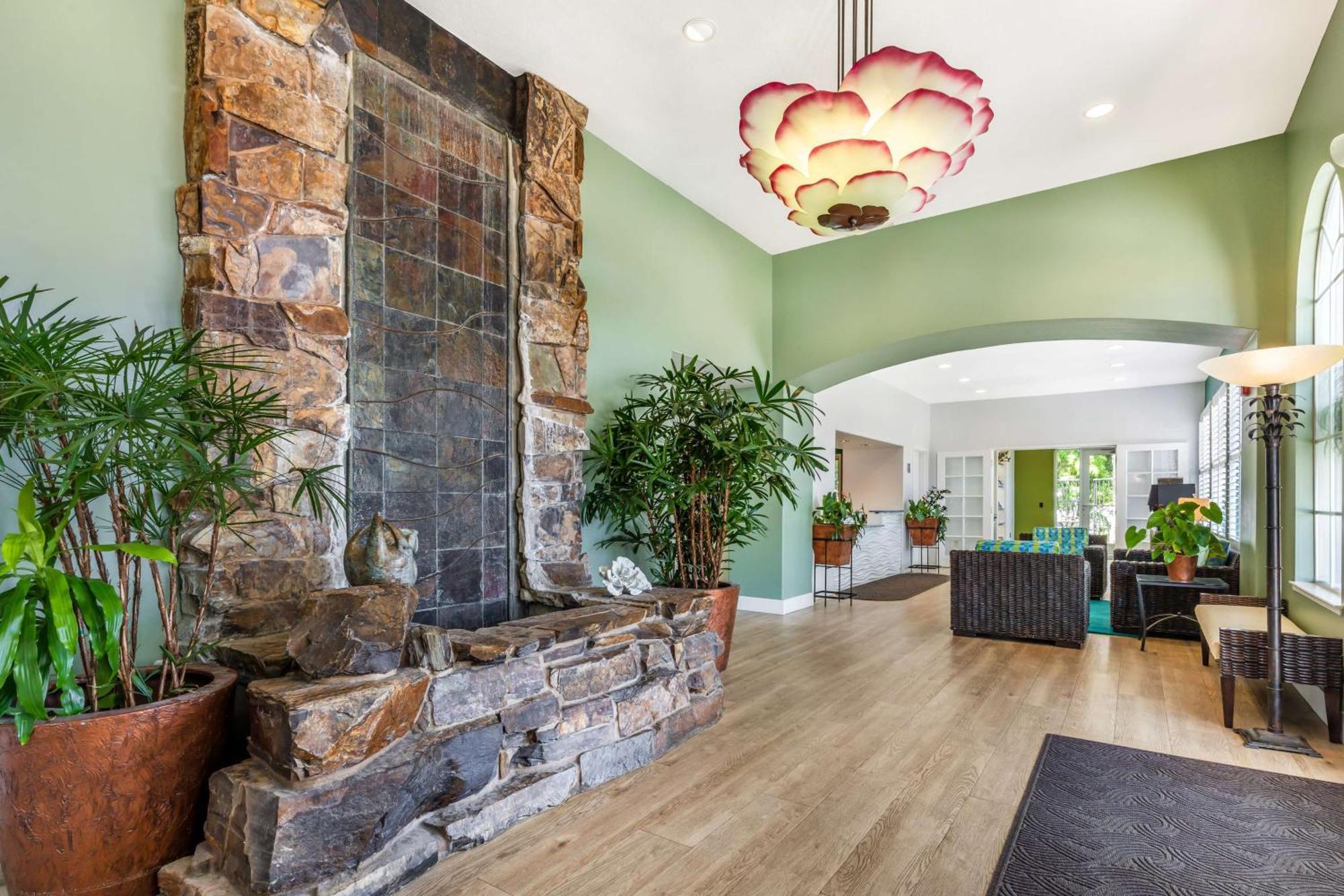 Best Western Plus Capitola By-The-Sea Inn & Suites Exterior foto